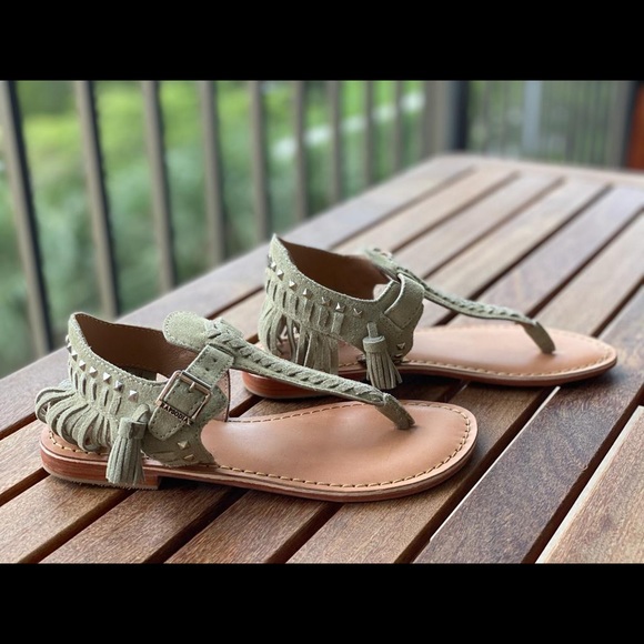 SOLD - Picture 4 of 10